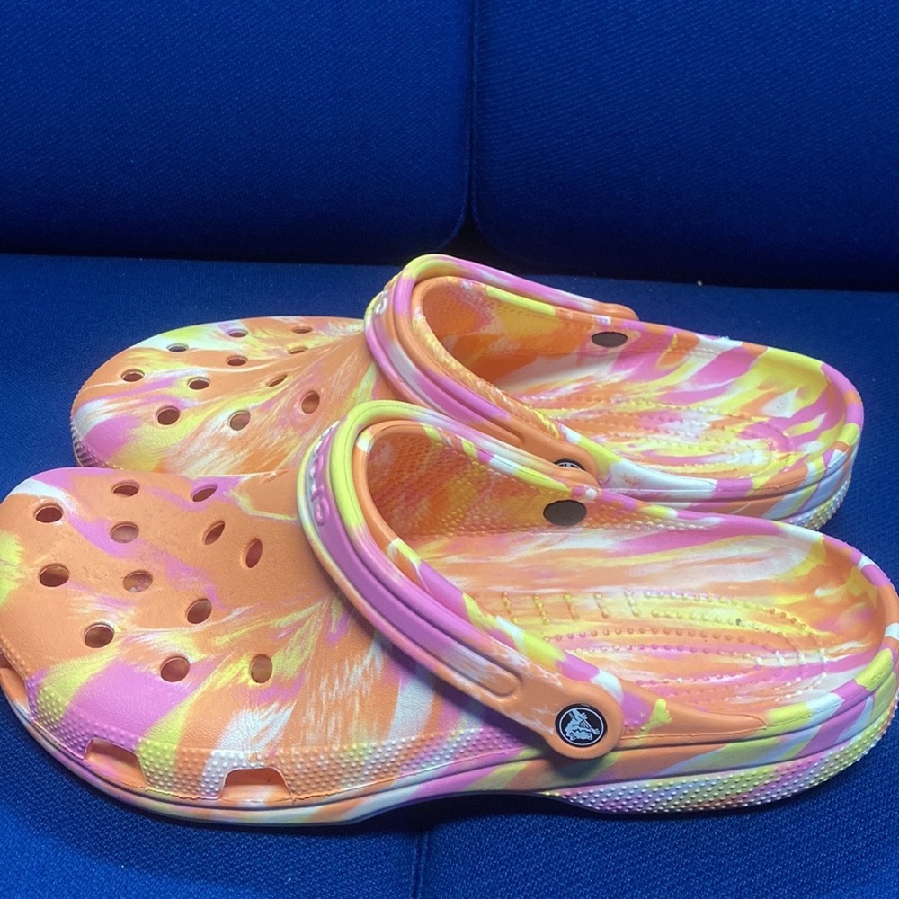 Crocs Unisex-Adult Men's and Women's Classic Marbled Tie Dye Clog